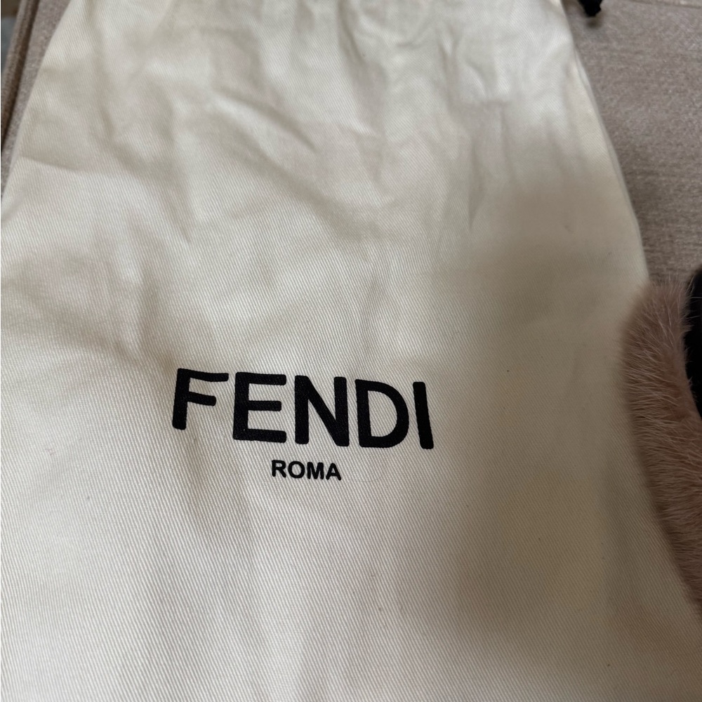 Fendi Women's Fur Mules - Cream and Gold - Picture 5 of 5